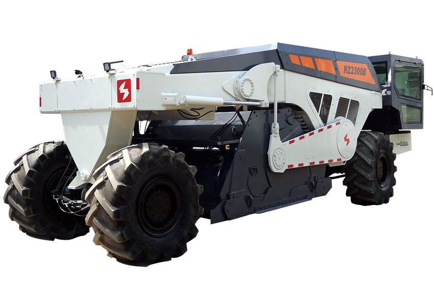 RZ2300B路面冷再生机.jpg RZ2300B路面冷再生机.jpg