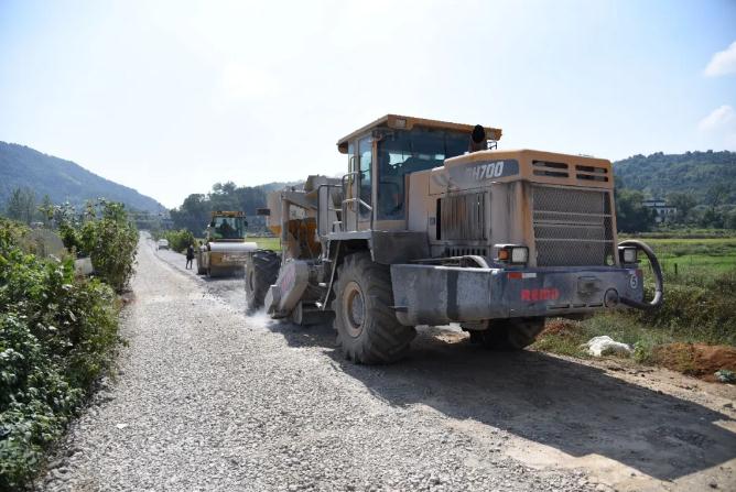 冷再生2.jpg 冷再生2.jpg